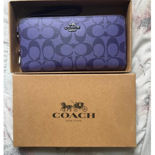 NEW COACH Long Round Zip Wallet with Strap Purple Signature C4452 outlet F/S